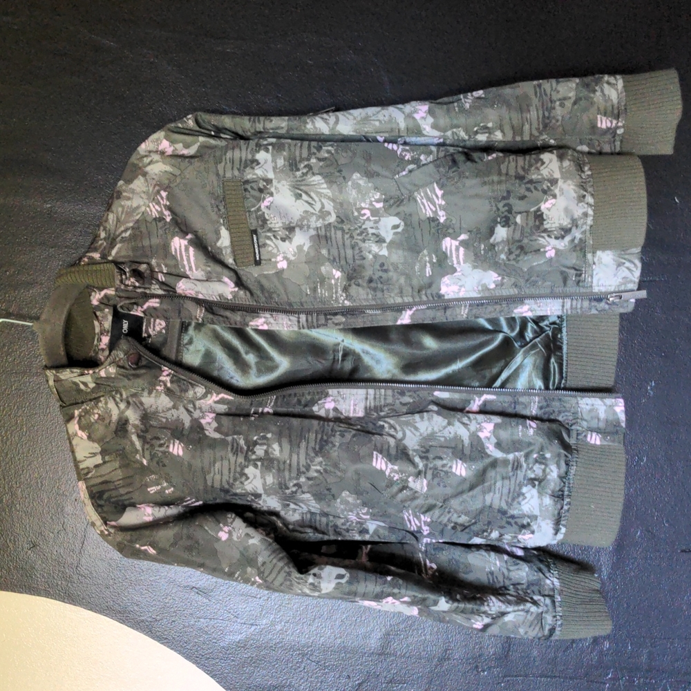 Members Only Jacket - Picture 1 of 9
